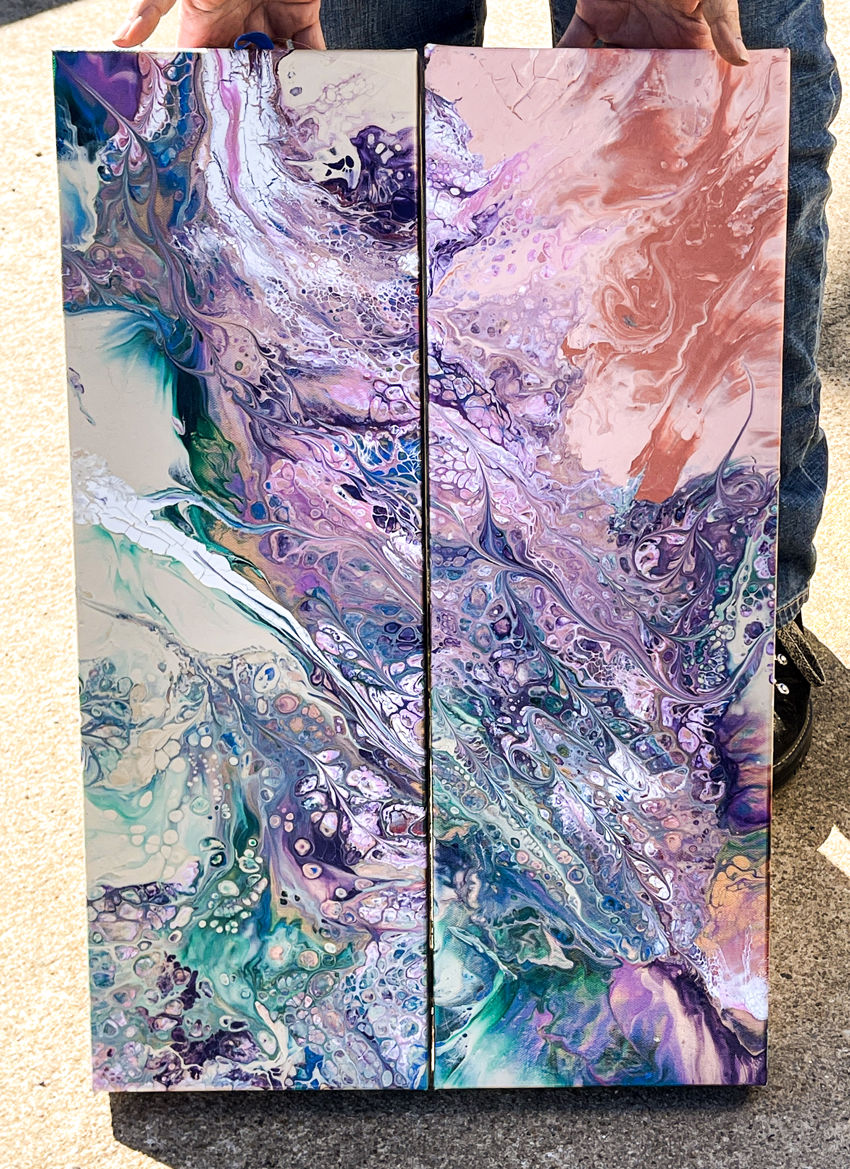 Acrylic Pour Artist Venetta Doughty