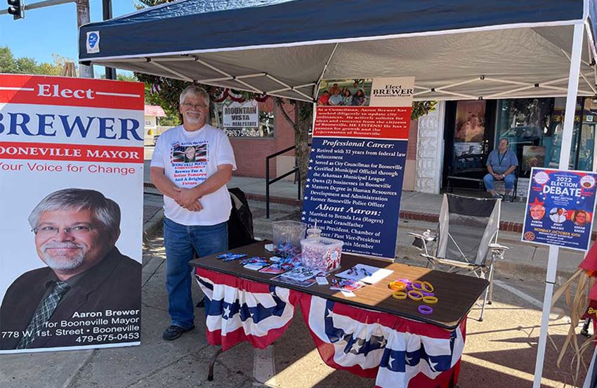 Aaron Brewer booth at October Daze
